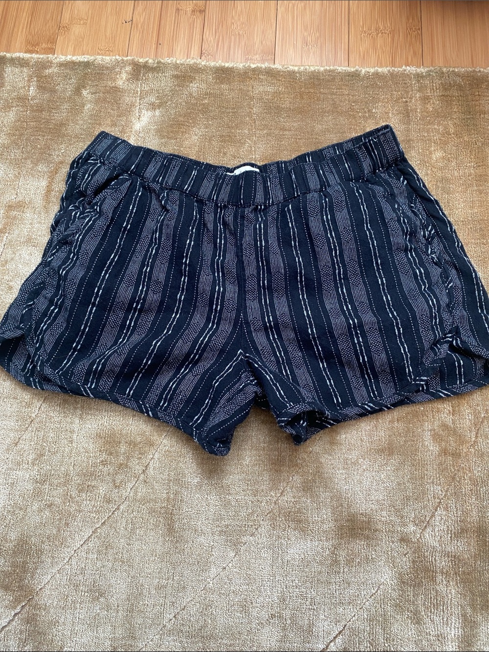 Madewell classic beach shorts